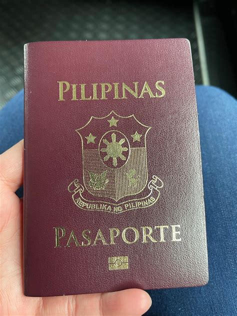 MY EXPERIENCE RENEWING MY PASSPORT AT .